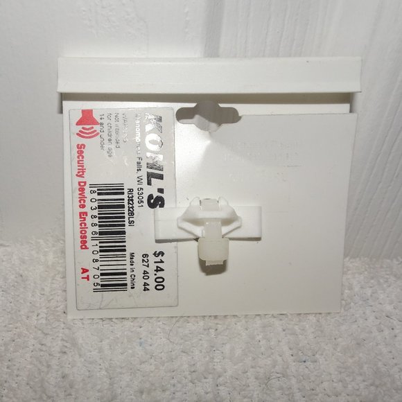 Lauren Conrad Blue Stone Ring Sz 7 NWT - Picture 3 of 3